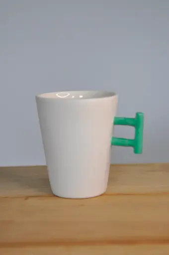 Tasse anse verte